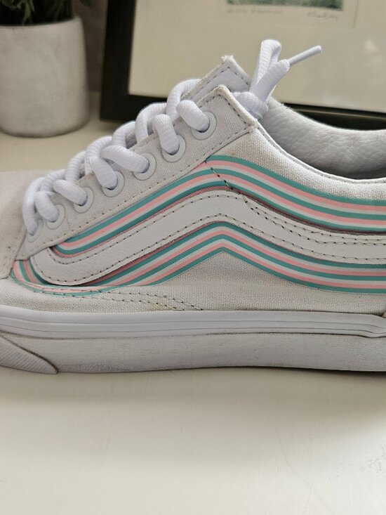 VANS Pride Old Skool Sneaker - Picture 5 of 14